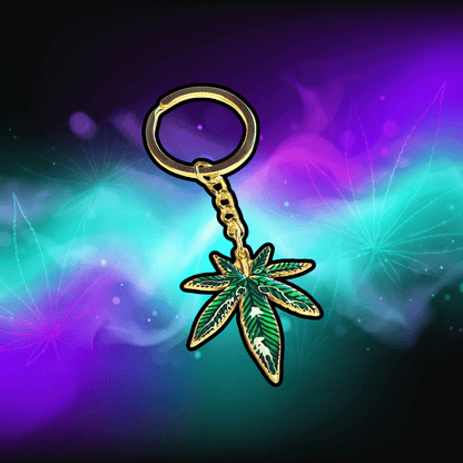Breloczek do kluczy z liści konopi zielono - złoty 4:20 Weed - PuffoShop